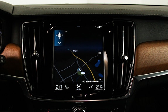 Volvo V90 25 of 28