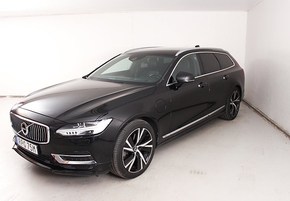 Volvo V90 8 of 28