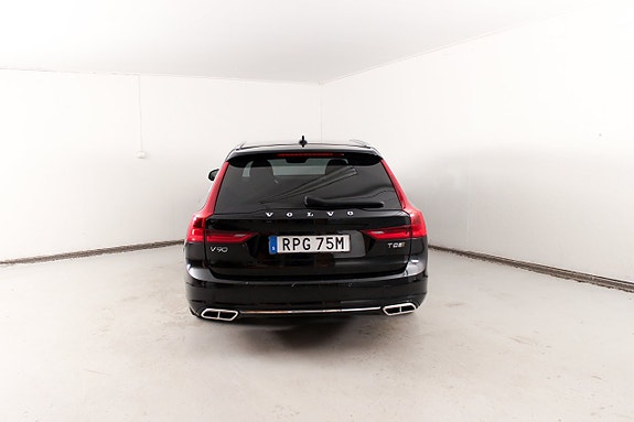 Volvo V90 10 of 28