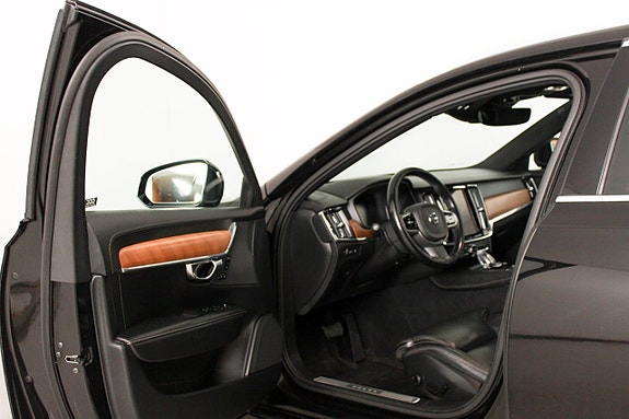 Volvo V90 14 of 28