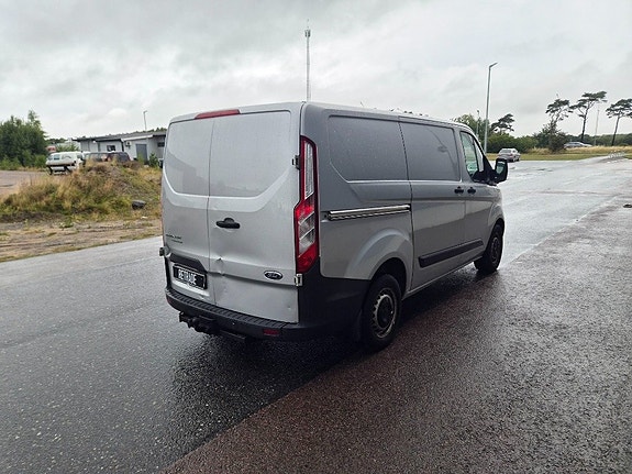 Ford Transit 5 of 10