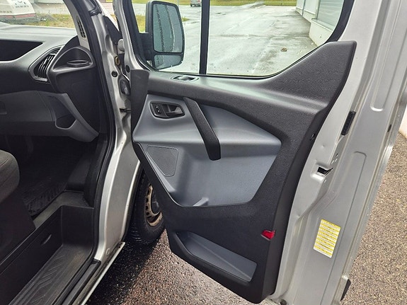 Ford Transit 10 of 10