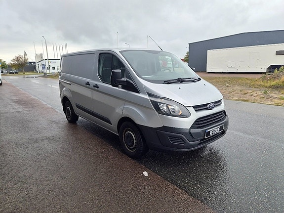 Ford Transit 7 of 10