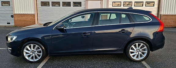Volvo V60 9 of 15