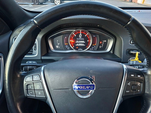 Volvo V60 14 of 15