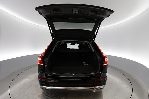 Volvo XC60 16 of 17