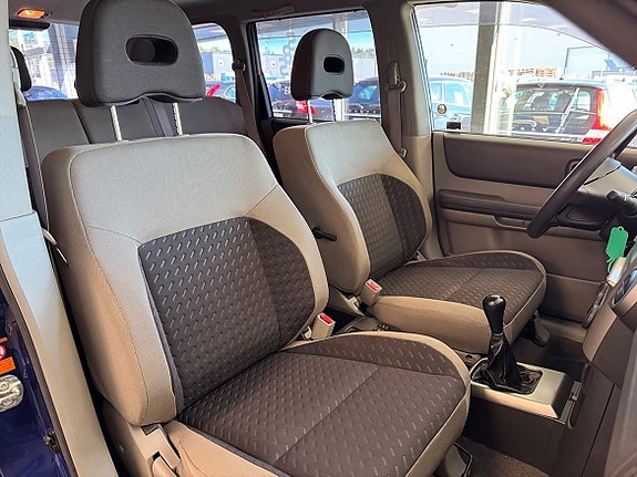 Nissan X-Trail 11 of 18