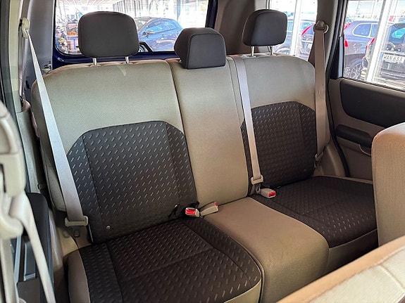 Nissan X-Trail 12 of 18