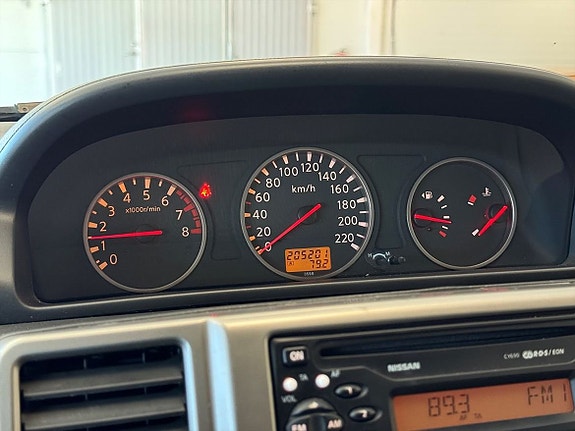 Nissan X-Trail 15 of 18
