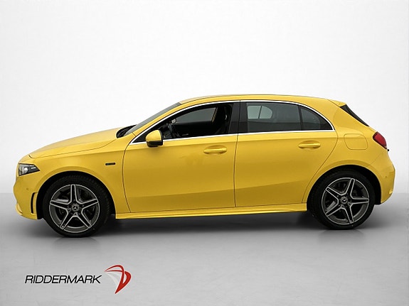 Mercedes-Benz A250 e 4 of 30