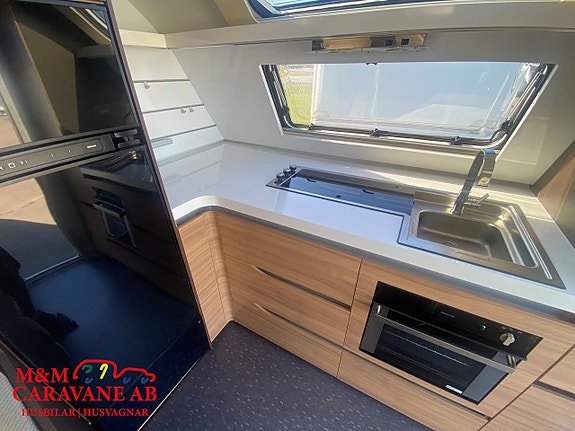 Adria ALPINA 903HT 2 of 8