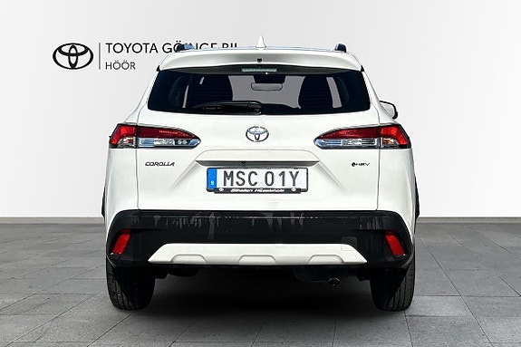 Toyota Corolla Cross 4 of 10