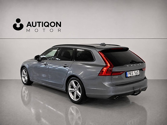 Volvo V90 3 of 19