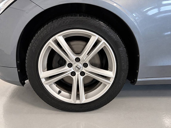 Volvo V90 6 of 19