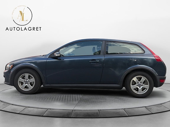 Volvo C30 2 of 11