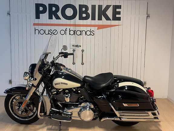 Harley-Davidson Road King Police 1.7 Milwaukee-Eight 107 Stage 2 2 of 11