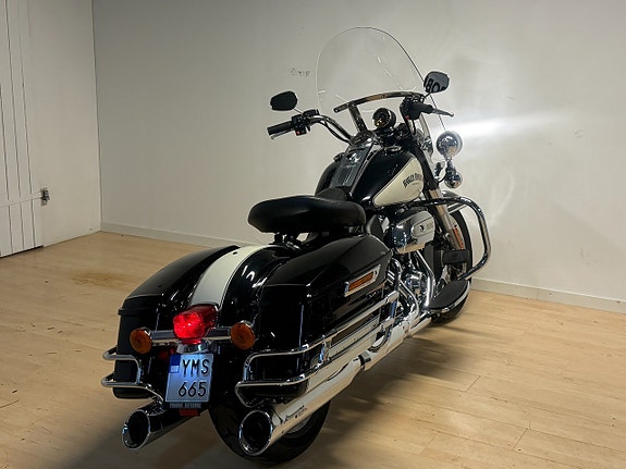 Harley-Davidson Road King Police 1.7 Milwaukee-Eight 107 Stage 2 9 of 11