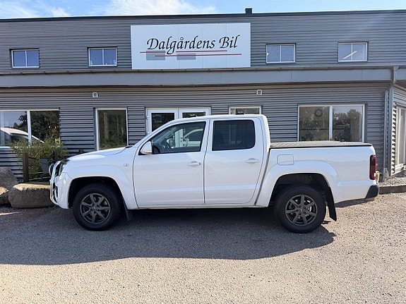 Volkswagen Amarok 2 of 11