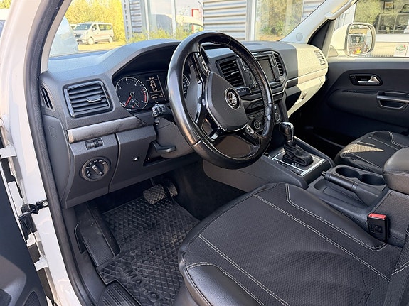 Volkswagen Amarok 10 of 11