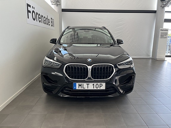 BMW X1 2 of 14