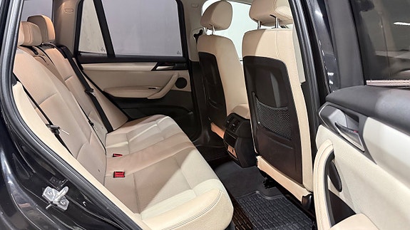 BMW X3 14 of 18