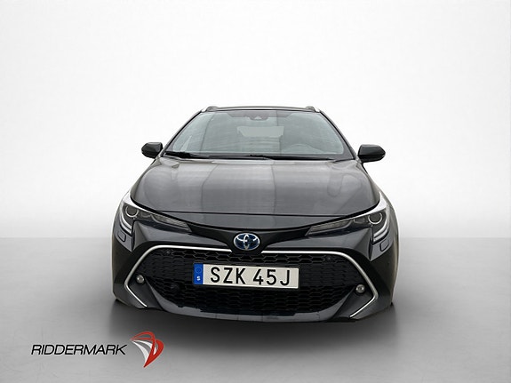 Toyota Corolla 2 of 30