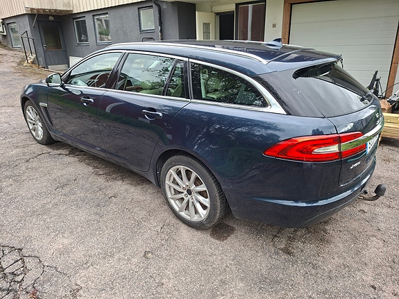 Jaguar XF 24 of 29