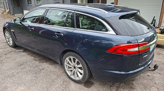Jaguar XF 26 of 29