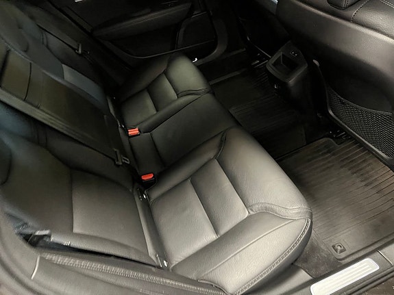 Volvo V90 Cross Country 9 of 20