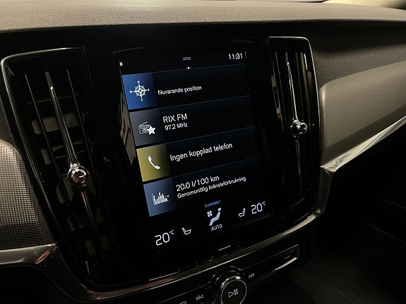 Volvo V90 Cross Country 16 of 20