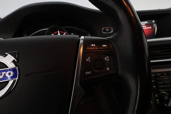 Volvo V60 17 of 30