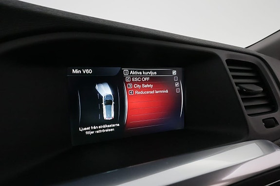 Volvo V60 26 of 30