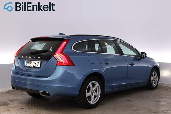 Volvo V60 3 of 30