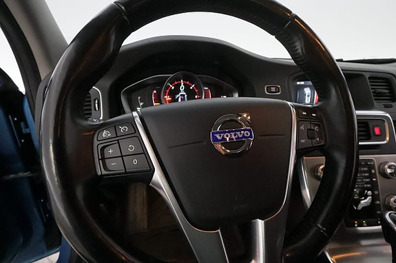 Volvo V60 15 of 30
