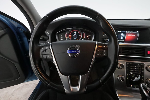 Volvo V60 14 of 30