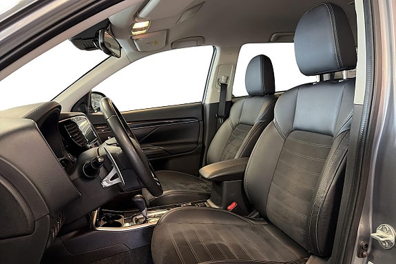 Mitsubishi Outlander 9 of 23