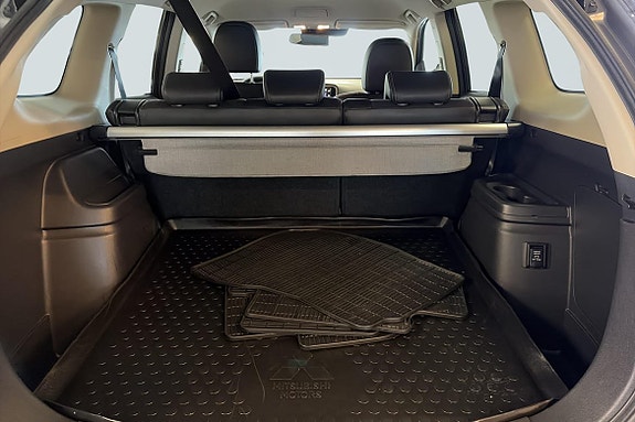 Mitsubishi Outlander 23 of 23