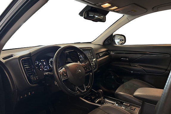 Mitsubishi Outlander 10 of 23