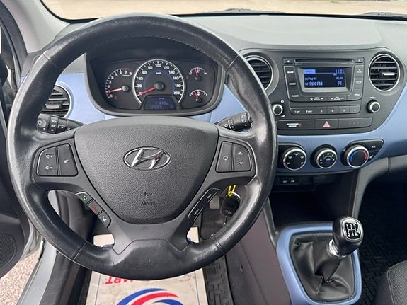 Hyundai i10 9 of 14