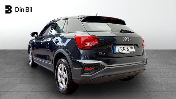 Audi Q2 3 of 12
