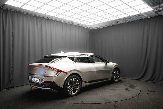 Kia EV6 7 of 29