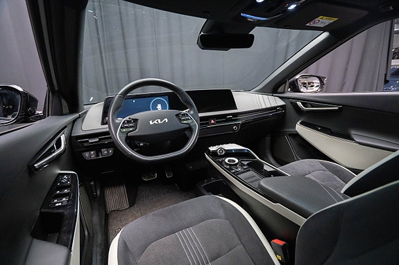 Kia EV6 11 of 29