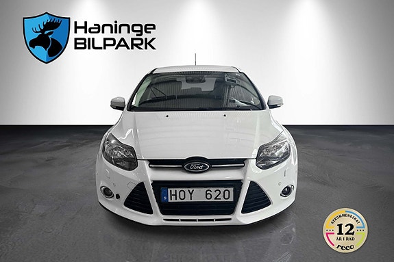 Ford Focus 3 of 12