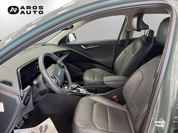 Kia Niro 8 of 15