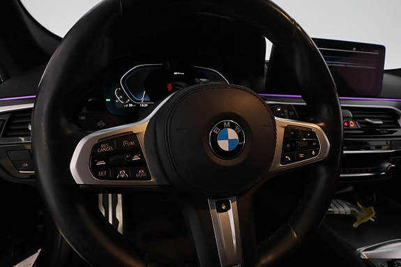 BMW 530e 17 of 30