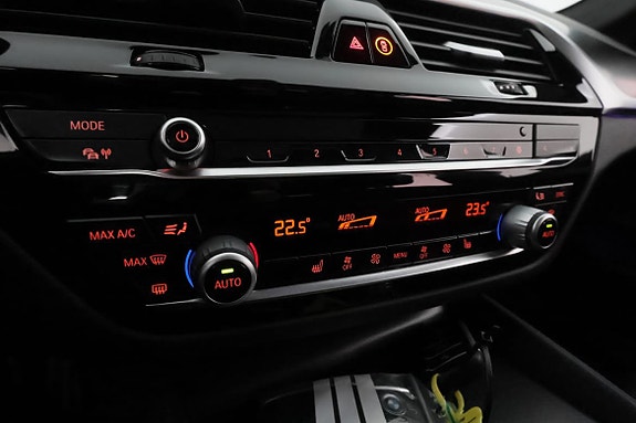 BMW 530e 23 of 30
