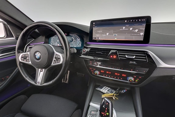 BMW 530e 15 of 30