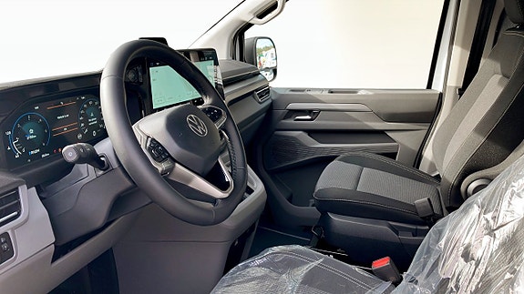 Volkswagen Transporter 7 of 12