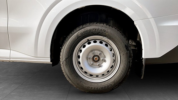 Volkswagen Transporter 6 of 12