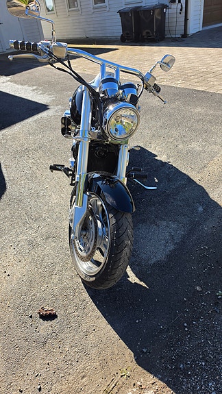 Kawasaki Vulcan 1600 Mean Streak 3 of 5